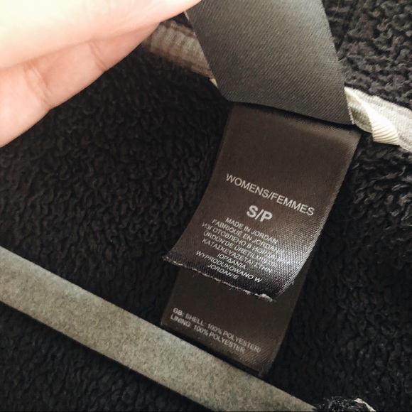 North Face zip up - Picture 4 of 4